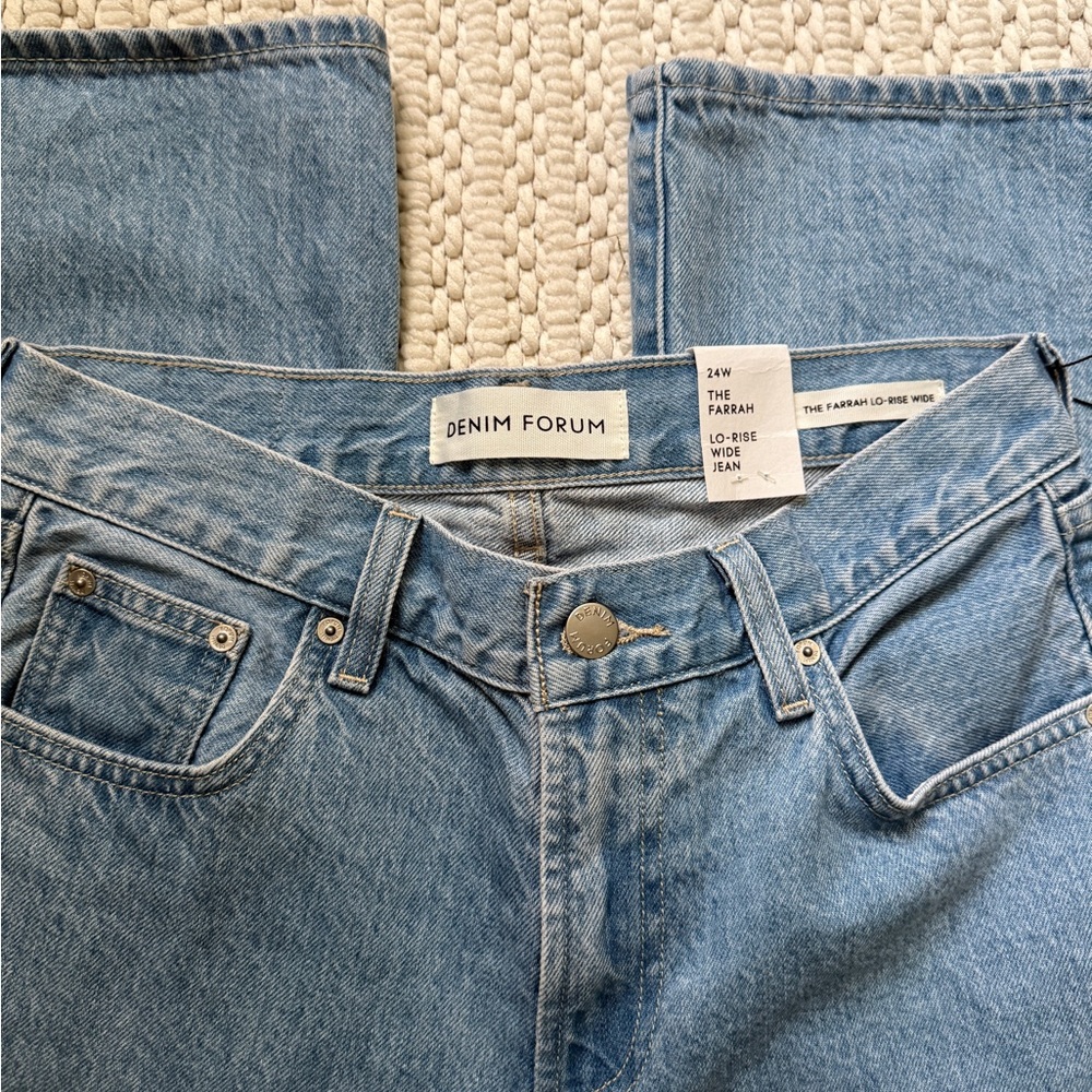 NWT Aritzia Denim Forum The Farrah Lo-Rise Wide Jean - Picture 4 of 6